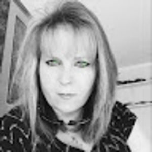 Meet your Posher, Claire